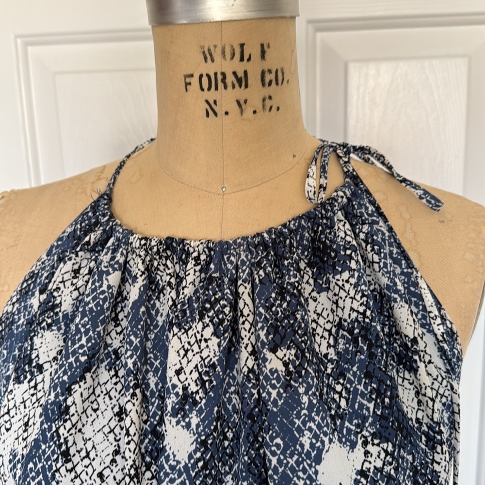 BCBG Maxazria Blue Snake Print Halter Women's Dress. Size S - Picture 2 of 11